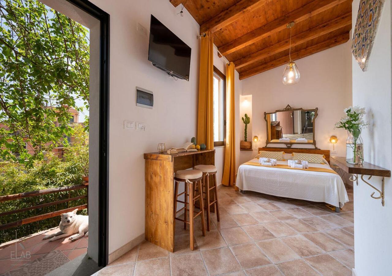 B&B Villa Vittoria Giardini Naxos Eksteriør billede