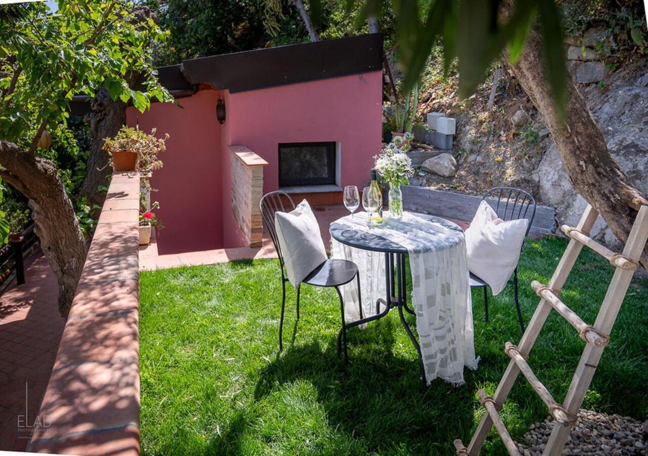 B&B Villa Vittoria Giardini Naxos Eksteriør billede